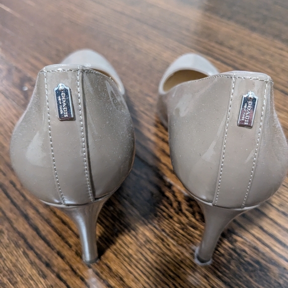 Coach Devon Rounded Toe 3” Heels Size 8.5 - Picture 2 of 5